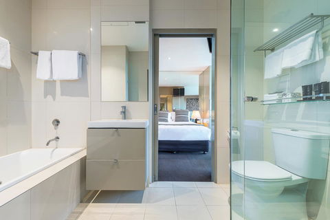 Novotel Melbourne Preston - Mackay Tourism 8