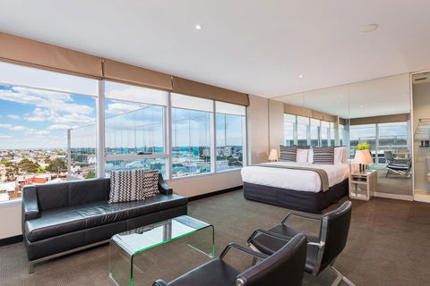 Novotel Melbourne Preston - Mackay Tourism 24