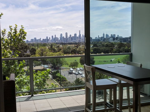 BestView St Kilda Spectacular Sunset Hideaway - Boutique Self-contained Luxury Apartment - Mackay Tourism 8