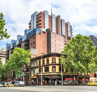 Paramount Apartments Melbourne - Mackay Tourism