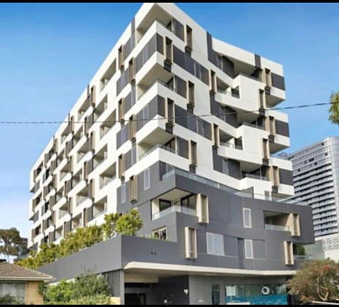 Guest House In Melbourne - Mackay Tourism 19