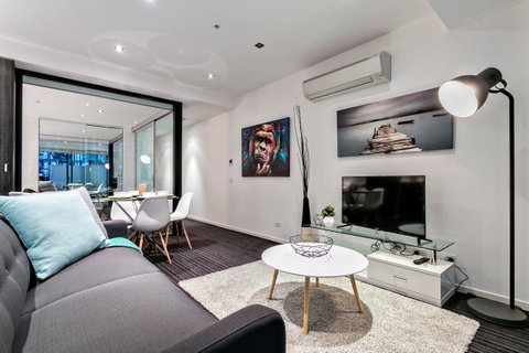 Complete Host Halo Apartments - Mackay Tourism 15