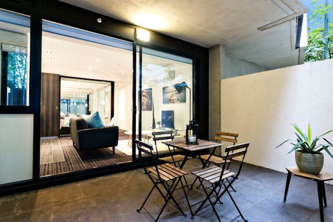 Complete Host Halo Apartments - Mackay Tourism 36