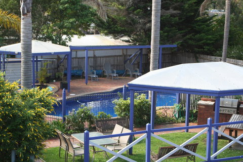 Coachman Motel And Holiday Units - Mackay Tourism 8