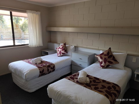 Coachman Motel And Holiday Units - Mackay Tourism 34