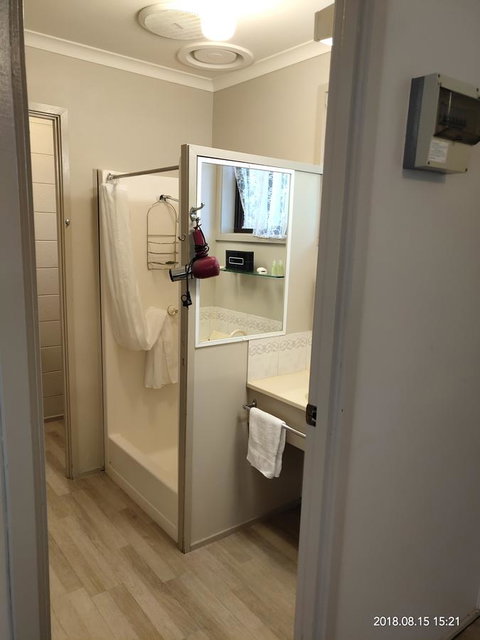 Coachman Motel And Holiday Units - Mackay Tourism 37