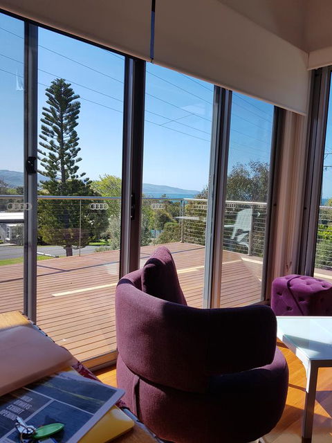 Beach Retreat Apartment Marengo - Mackay Tourism 1