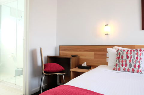 MAC South Yarra By Melbourne Apartment Collection - Mackay Tourism 13