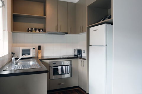 MAC South Yarra By Melbourne Apartment Collection - Mackay Tourism 5