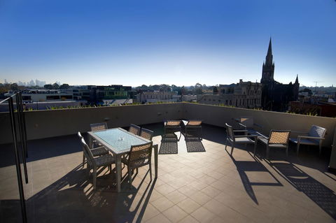 Corporate Living Accommodation Hawthorn - Mackay Tourism 4