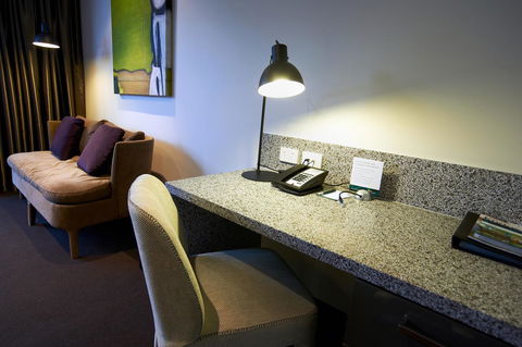 Corporate Living Accommodation Hawthorn - Mackay Tourism 18