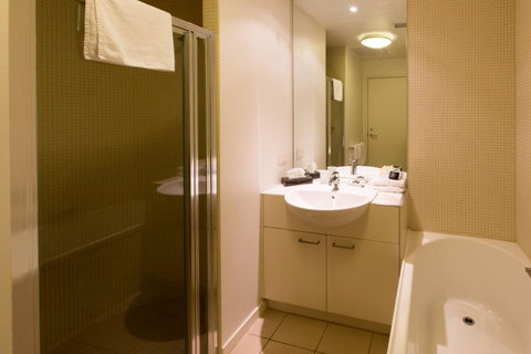 Accent Accommodation@Docklands - Mackay Tourism 21