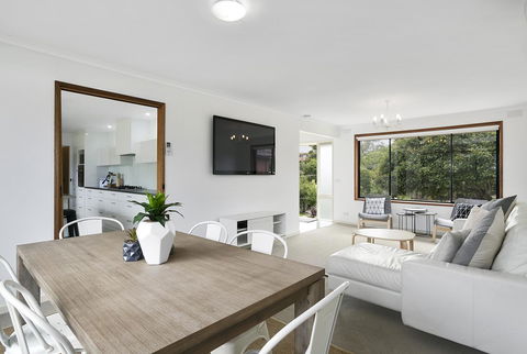 Fairhills - NEW LISTING, Beautifully Styled - Mackay Tourism 1