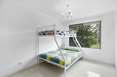 Fairhills - NEW LISTING, Beautifully Styled - Mackay Tourism 6