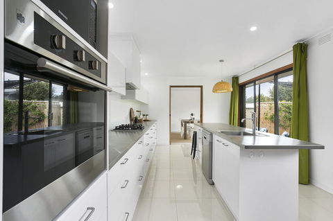 Fairhills - NEW LISTING, Beautifully Styled - Mackay Tourism 2