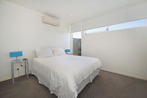 Sorrento Chic - Mackay Tourism 15