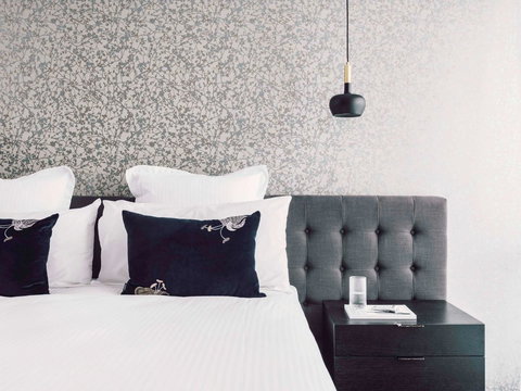 Quay West Suites Melbourne - Mackay Tourism 13