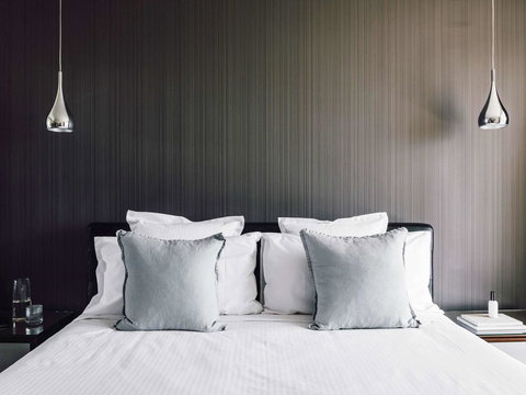 Quay West Suites Melbourne - Mackay Tourism 36