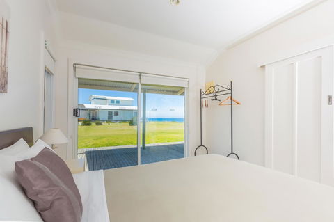 Cottages For Couples - Mackay Tourism 17
