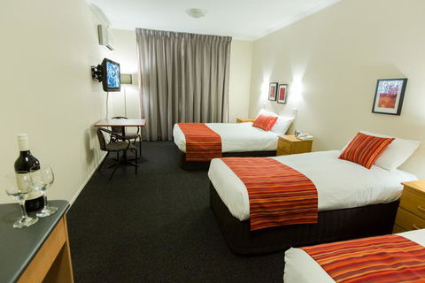 Barkly Motorlodge - Mackay Tourism 23