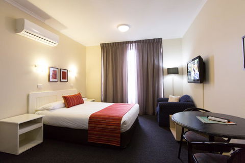 Barkly Motorlodge - Mackay Tourism 10
