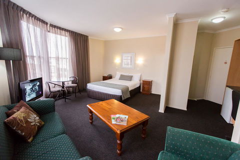 Barkly Motorlodge - Mackay Tourism 4