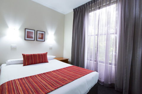 Barkly Motorlodge - Mackay Tourism 9