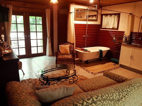 The Cabin - Mackay Tourism 0