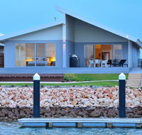 The Carnarvon Luxury Canal Home - Mackay Tourism