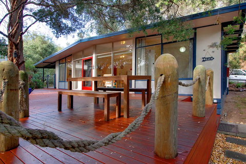 The Decks @ Silverleaves - Mackay Tourism 0