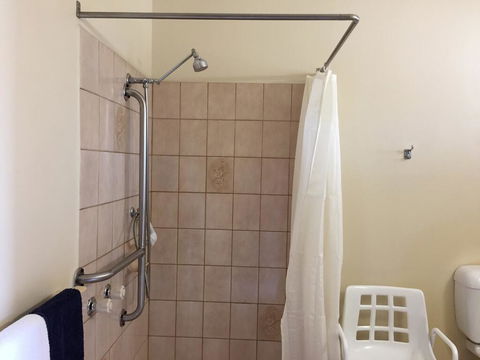 The Finley Palm Motor Inn - Mackay Tourism 2