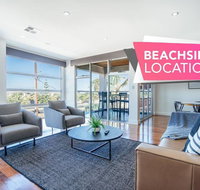 The Grand Oasis - Pool - Wifi - Mins from beach - Mackay Tourism