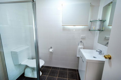 The Leprechaun Resort - Mackay Tourism 2