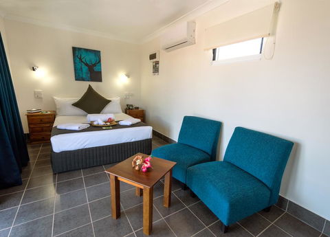 The Leprechaun Resort - Mackay Tourism 1