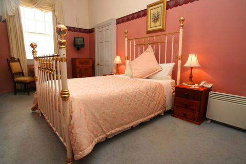 The Lodge On Elizabeth Boutique Hotel - Mackay Tourism 3