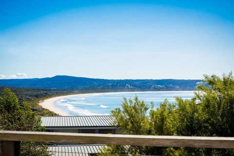 The Love Shack - Mackay Tourism 0