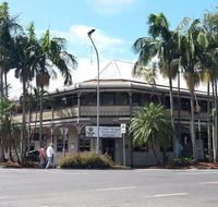 The Middle Pub - Mackay Tourism