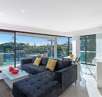 The Princess of Bulimba - Executive 3BR Bulimba Apartment with Large Balcony Next to Oxford St - Mackay Tourism