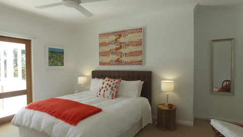 The Ridge Retreat At Mollymook - Mackay Tourism 3