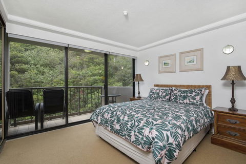 The Rocks Resort, Unit 8G - Mackay Tourism 2