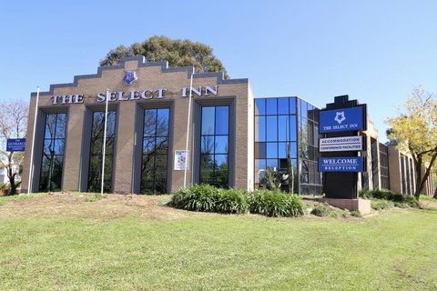 The Select Inn Penrith - Mackay Tourism 0