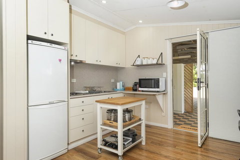 The Shed On Moloney - Mackay Tourism 3