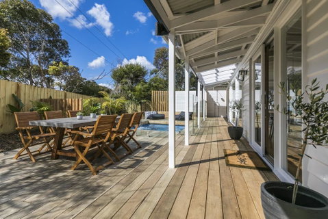 The Summer House Retreat Torquay - Mackay Tourism 3