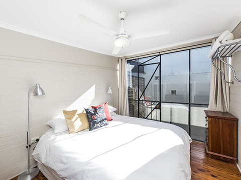 The Tannery - 2 Bedroom Converted Warehouse - Mackay Tourism 2