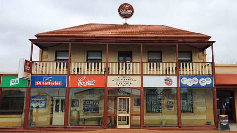 The Victoria Hotel - Mackay Tourism 0