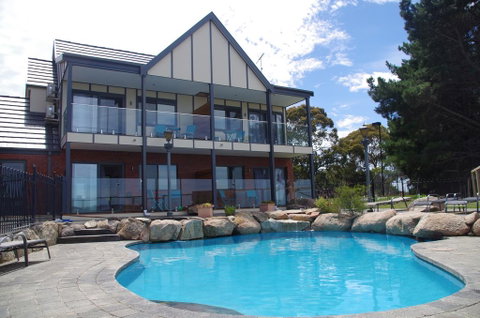 The View On Grossmans - Mackay Tourism 2