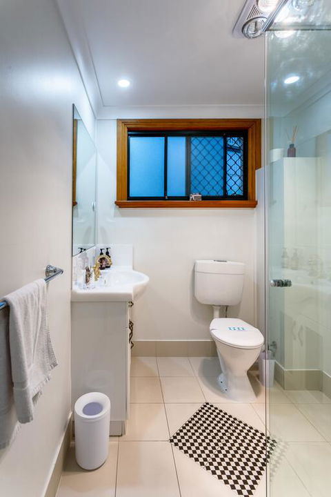 The Village B&B - Mackay Tourism 3