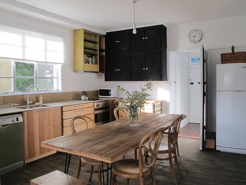 The White House - Mackay Tourism 0