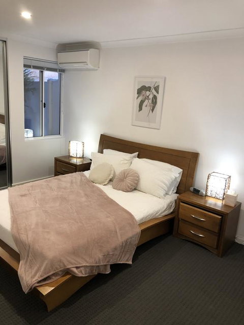 Three Bedroom, Two Bathroom Family Home - Mackay Tourism 2