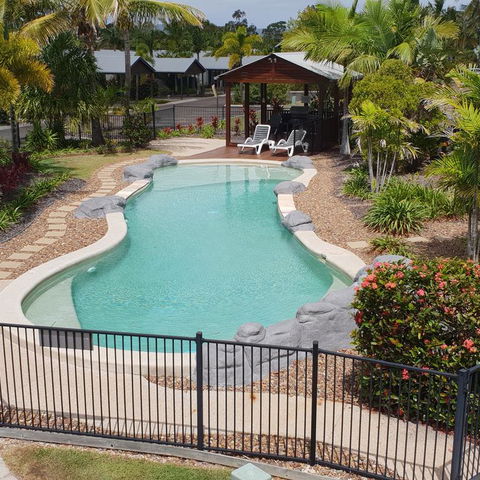 Tin Can Bay Marina Villas - Mackay Tourism 2